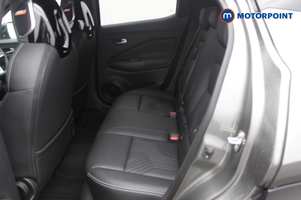 Nissan Juke Tekna Manual Petrol SUV - Stock Number (1556776) - 2nd supplementary image