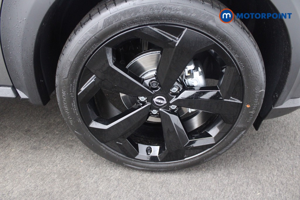 Nissan Juke Tekna Manual Petrol SUV - Stock Number (1556776) - 20th supplementary image