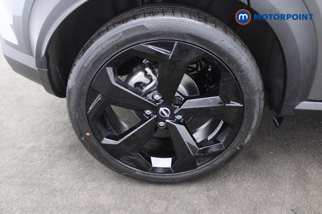 Nissan Juke Tekna Manual Petrol SUV - Stock Number (1556776) - 21st supplementary image
