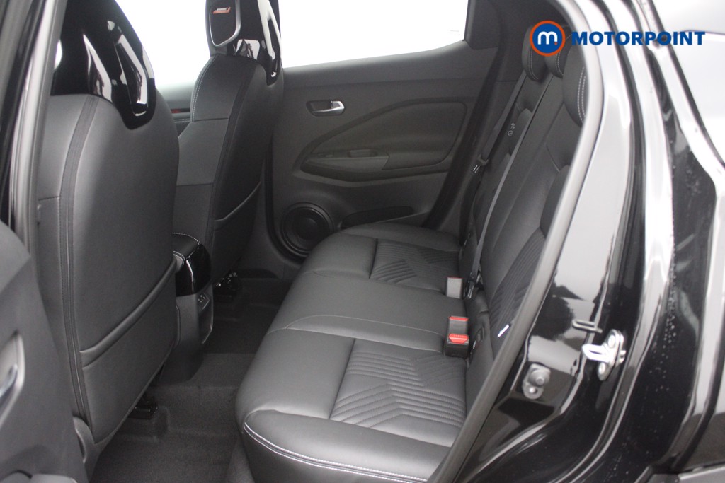 Nissan Juke Tekna Manual Petrol SUV - Stock Number (1556777) - 2nd supplementary image
