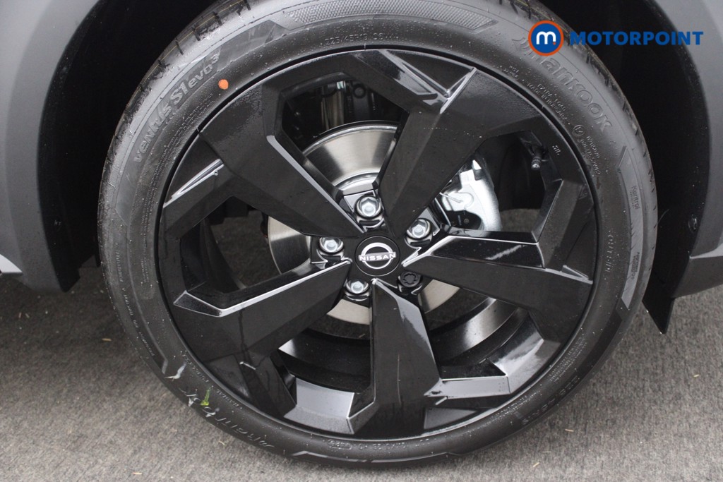 Nissan Juke Tekna Manual Petrol SUV - Stock Number (1556777) - 24th supplementary image