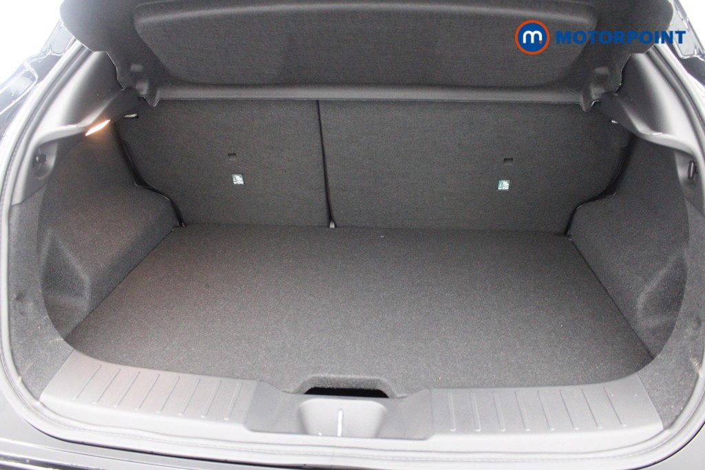 Nissan Juke Tekna Manual Petrol SUV - Stock Number (1556777) - 32nd supplementary image