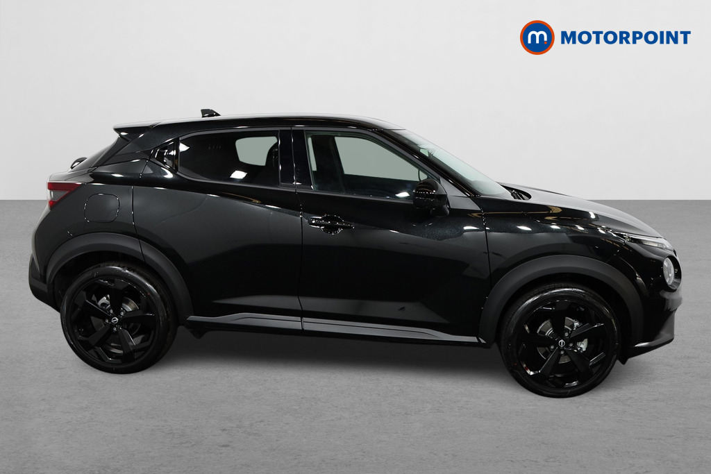Nissan Juke Tekna Manual Petrol SUV - Stock Number (1556803) - Drivers side
