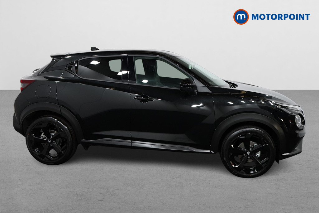 Nissan Juke Tekna Manual Petrol SUV - Stock Number (1556805) - Drivers side
