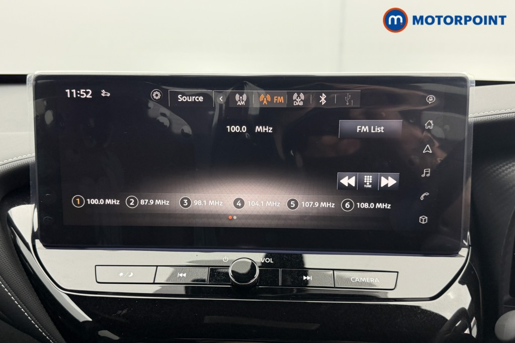 Nissan Juke Tekna Manual Petrol SUV - Stock Number (1556807) - 6th supplementary image