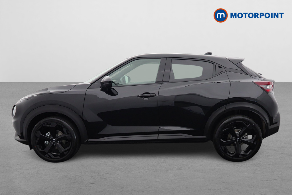 Nissan Juke Tekna Manual Petrol SUV - Stock Number (1556807) - Passenger side