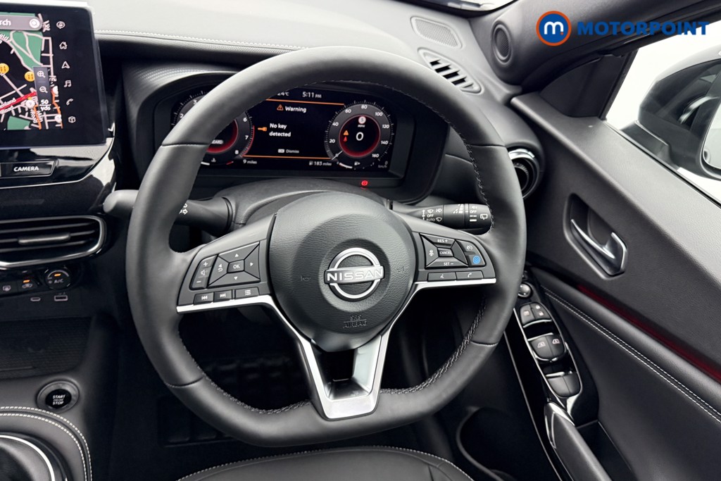 Nissan Juke Tekna Manual Petrol SUV - Stock Number (1556811) - 3rd supplementary image