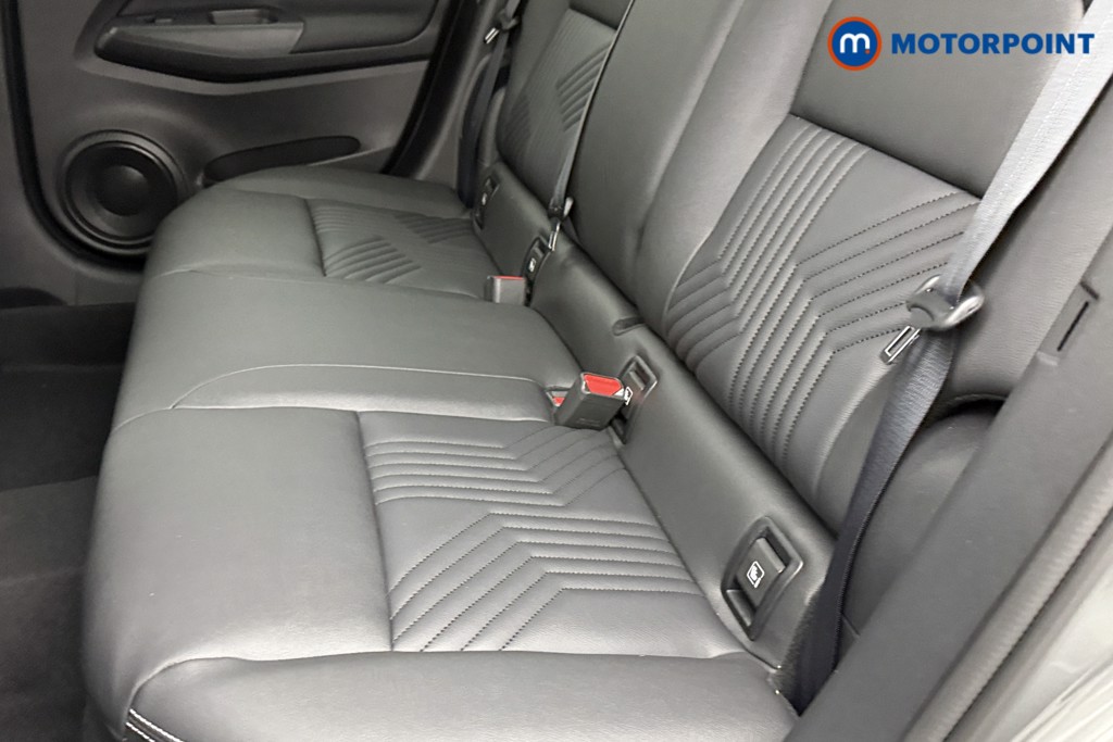 Nissan Juke Tekna Manual Petrol SUV - Stock Number (1556811) - 21st supplementary image