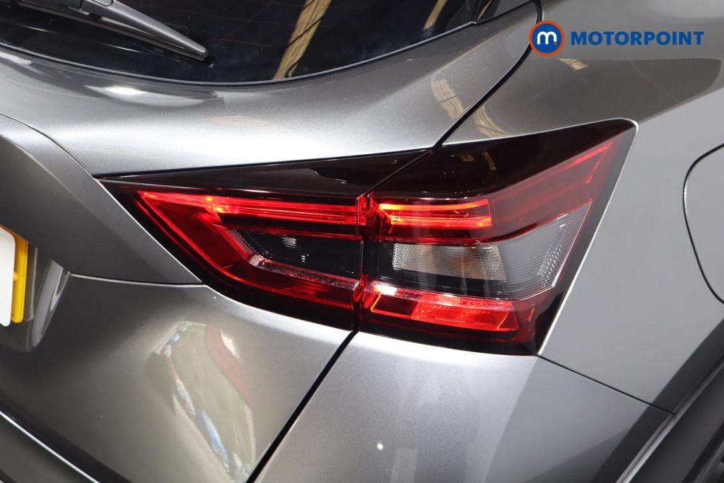 Nissan Juke Tekna Manual Petrol SUV - Stock Number (1556812) - 22nd supplementary image