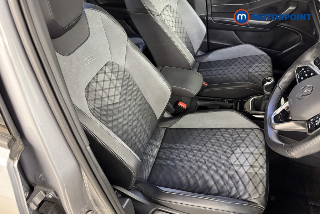 Volkswagen T-Roc R-Line Manual Petrol SUV - Stock Number (1556896) - 5th supplementary image