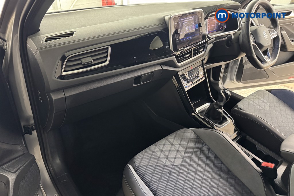 Volkswagen T-Roc R-Line Manual Petrol SUV - Stock Number (1556896) - 8th supplementary image