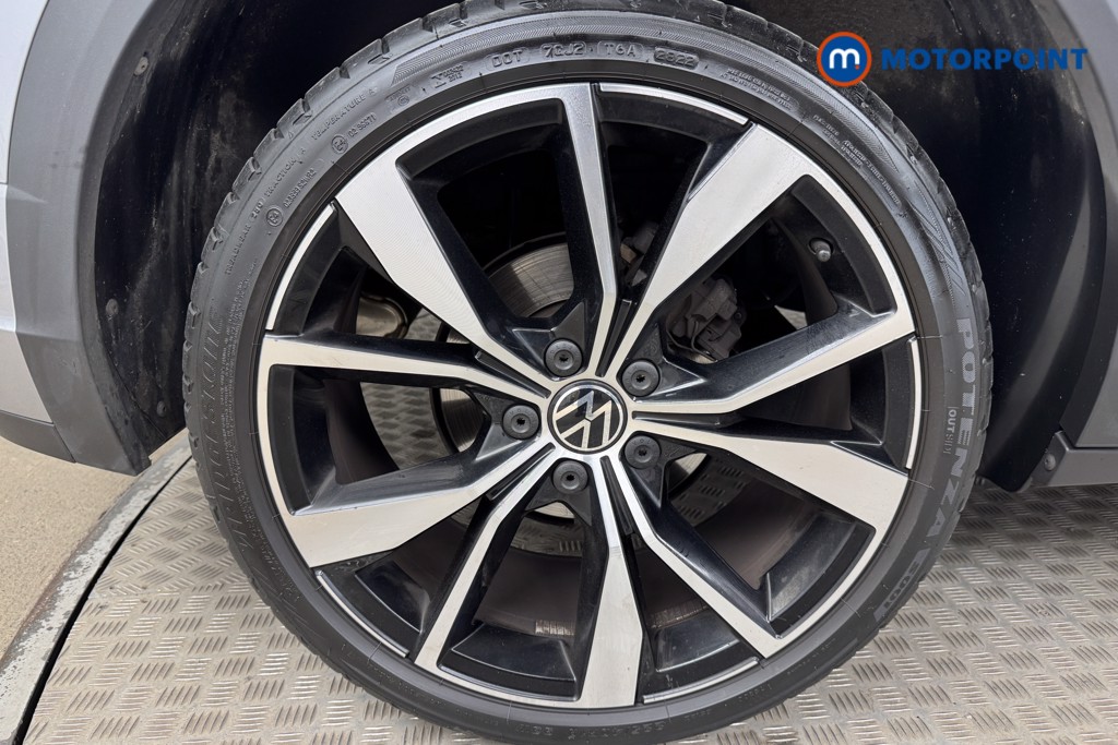 Volkswagen T-Roc R-Line Manual Petrol SUV - Stock Number (1556896) - 20th supplementary image