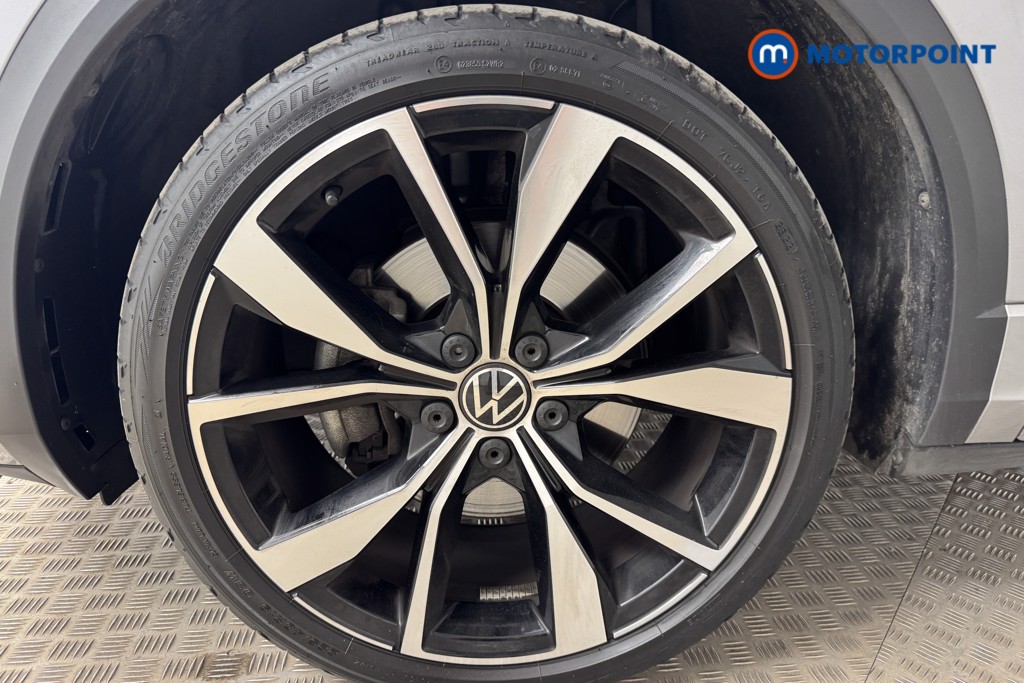 Volkswagen T-Roc R-Line Manual Petrol SUV - Stock Number (1556896) - 22nd supplementary image