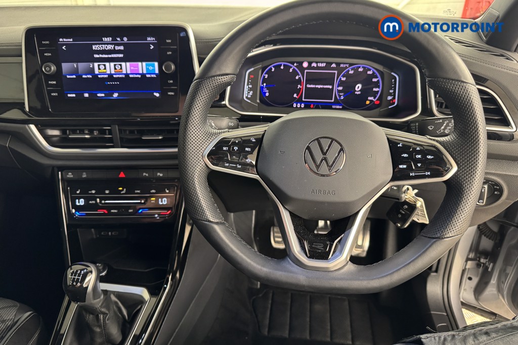 Volkswagen T-Roc R-Line Manual Petrol SUV - Stock Number (1556896) - 1st supplementary image