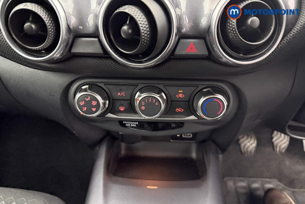 Nissan Juke Acenta Manual Petrol SUV - Stock Number (1556918) - 9th supplementary image