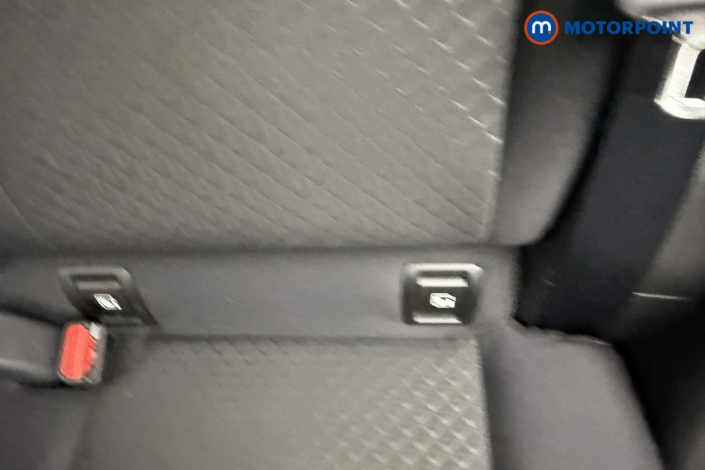 Nissan Juke Acenta Manual Petrol SUV - Stock Number (1556918) - 21st supplementary image