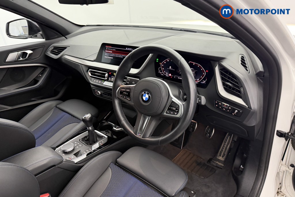 BMW 1 Series M Sport Manual Petrol Hatchback - Stock Number (1556928) - 4th supplementary image