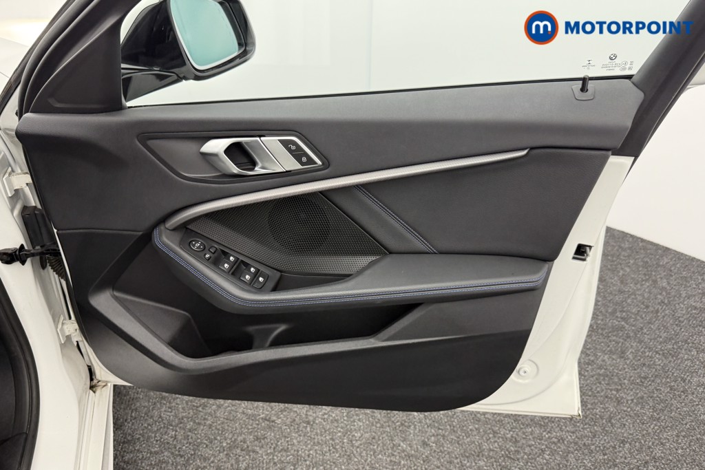 BMW 1 Series M Sport Manual Petrol Hatchback - Stock Number (1556928) - 17th supplementary image