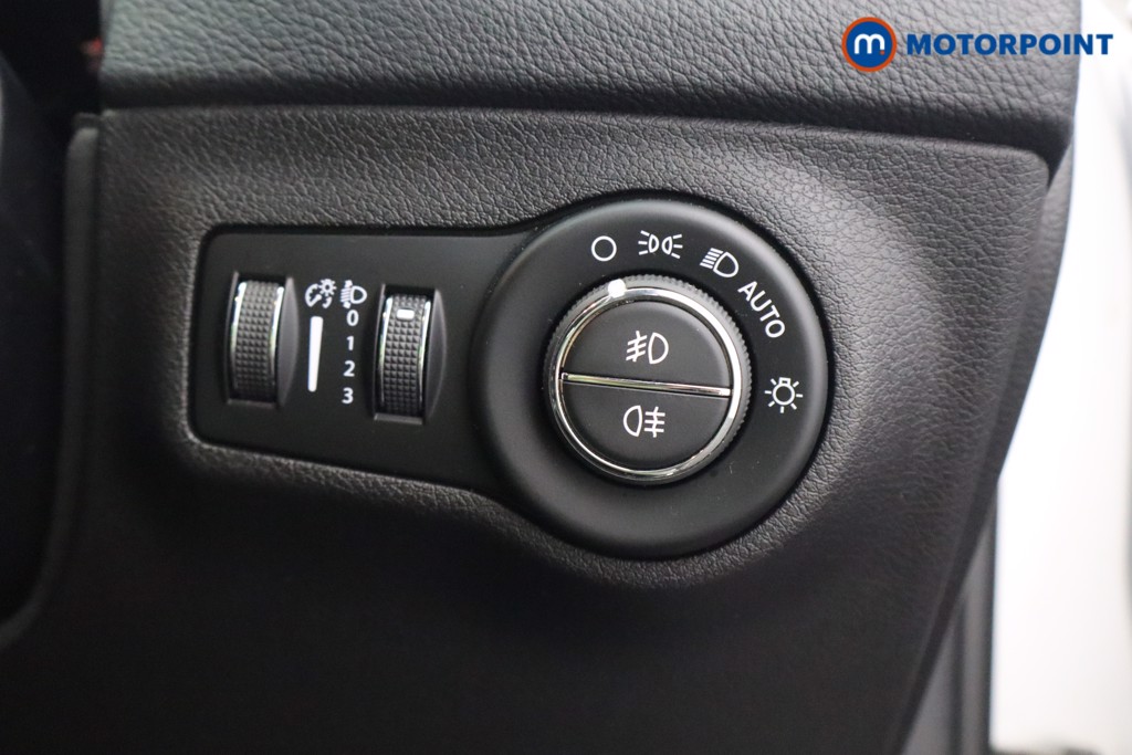 Jeep Compass Longitude Manual Petrol SUV - Stock Number (1557222) - 6th supplementary image