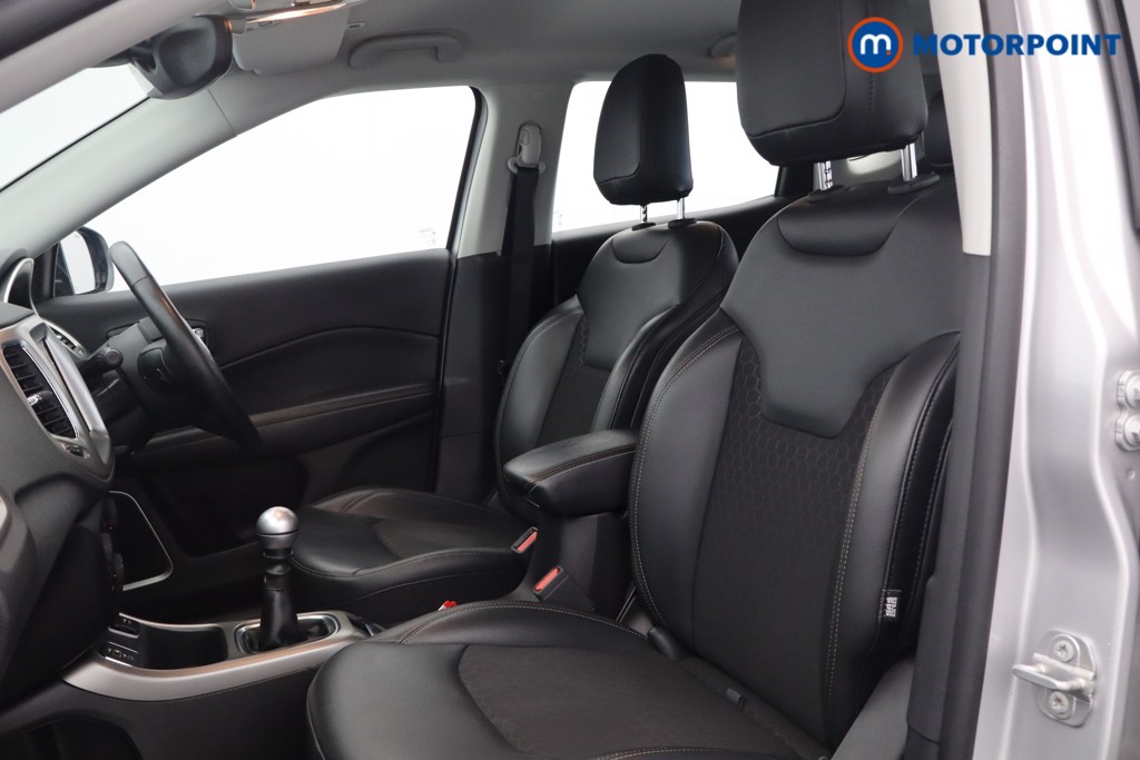 Jeep Compass Longitude Manual Petrol SUV - Stock Number (1557222) - 13th supplementary image
