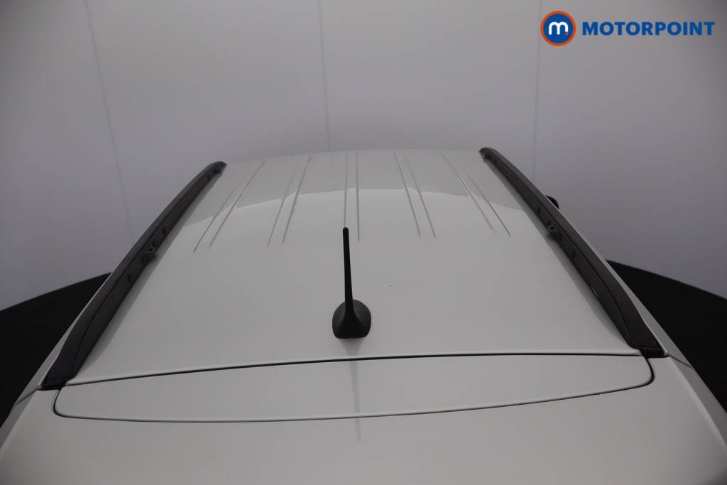Jeep Compass Longitude Manual Petrol SUV - Stock Number (1557222) - 28th supplementary image