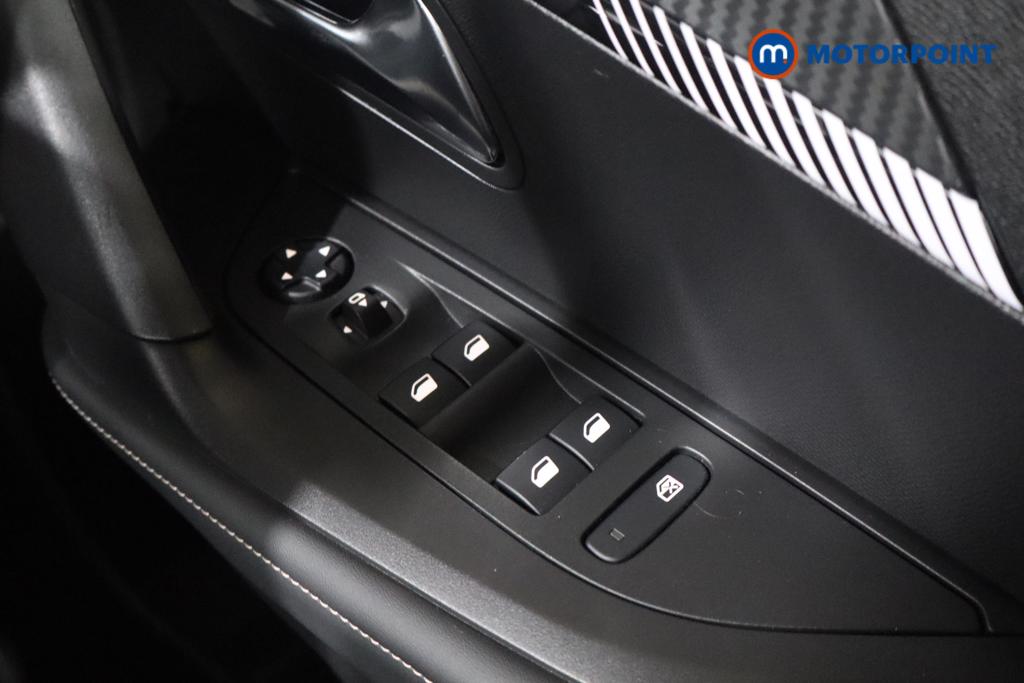 Peugeot 2008 Allure Manual Petrol SUV - Stock Number (1557668) - 12th supplementary image