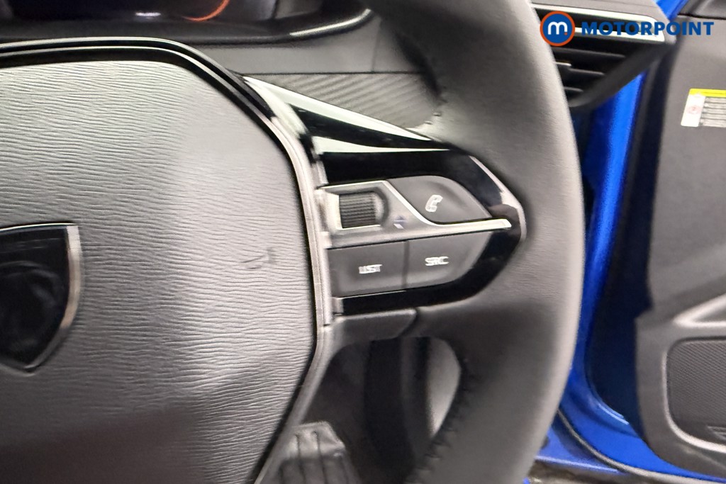 Peugeot 2008 Allure Manual Petrol SUV - Stock Number (1557669) - 12th supplementary image