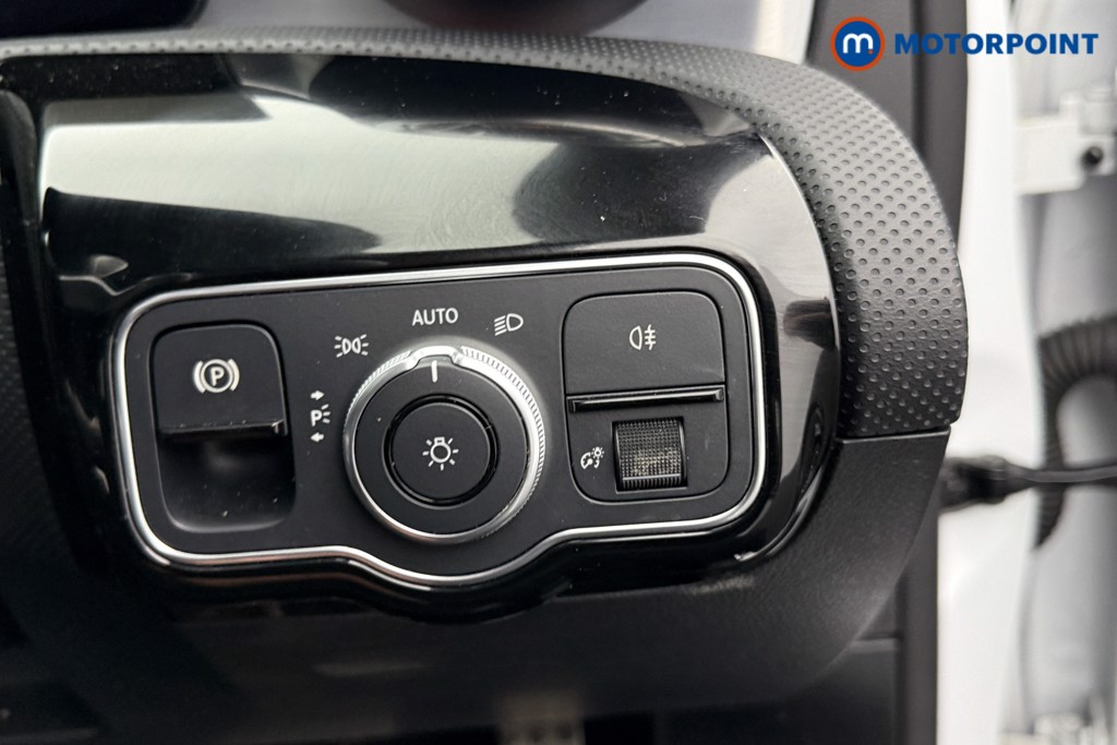 Mercedes-Benz A Class Amg Line Premium Edition Automatic Petrol Saloon - Stock Number (1557699) - 14th supplementary image
