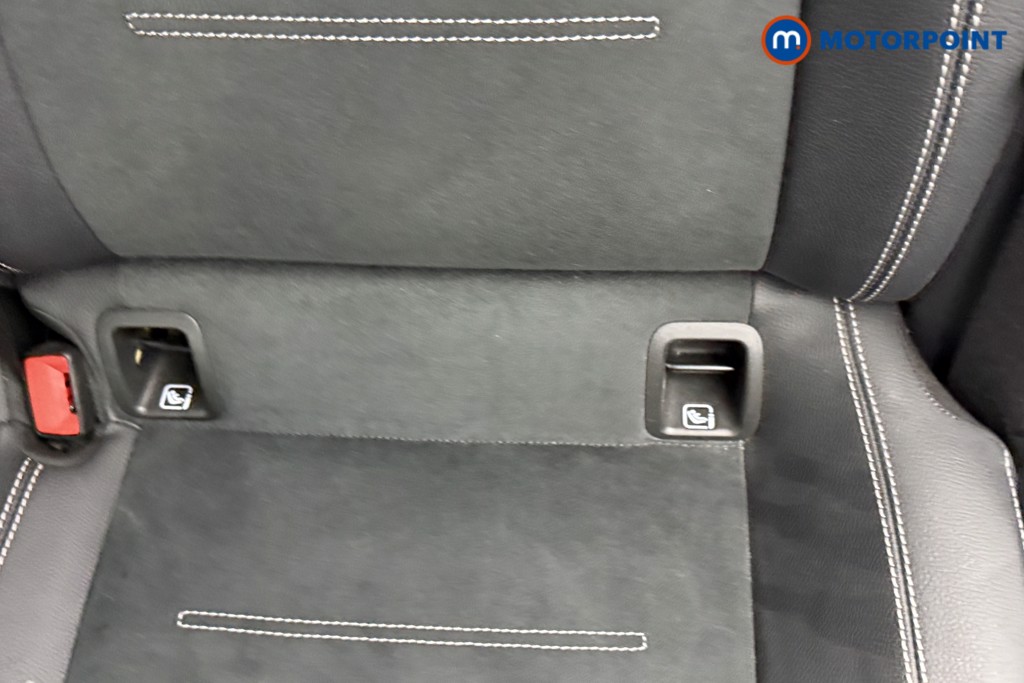 Mercedes-Benz A Class Amg Line Premium Edition Automatic Petrol Saloon - Stock Number (1557699) - 22nd supplementary image