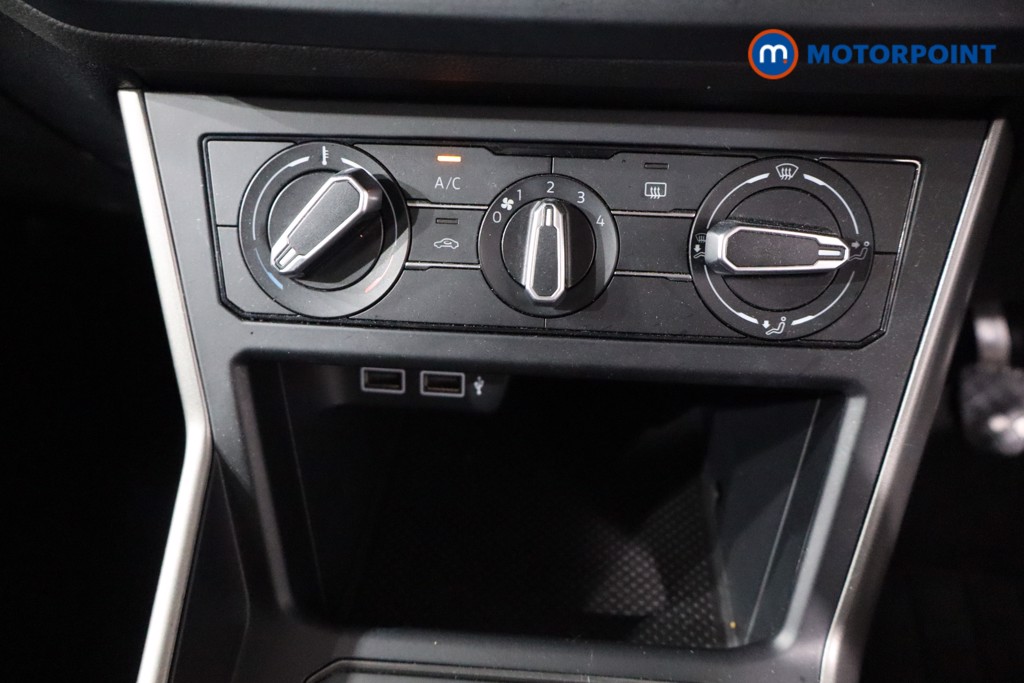 Volkswagen Polo SE Manual Petrol Hatchback - Stock Number (1557842) - 15th supplementary image