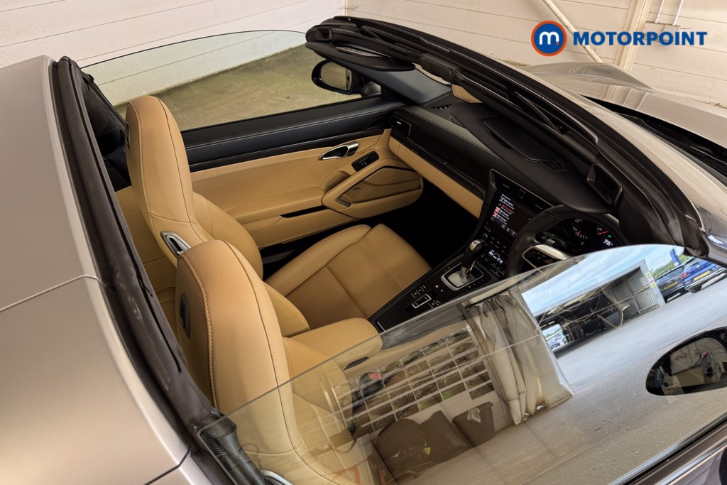 Porsche 911 S Automatic Petrol Coupe - Stock Number (1557874) - 20th supplementary image