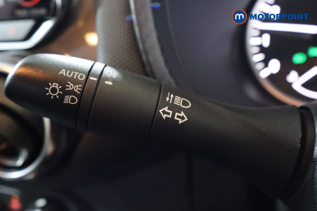 Nissan Juke Acenta Automatic Petrol SUV - Stock Number (1518208) - 4th supplementary image