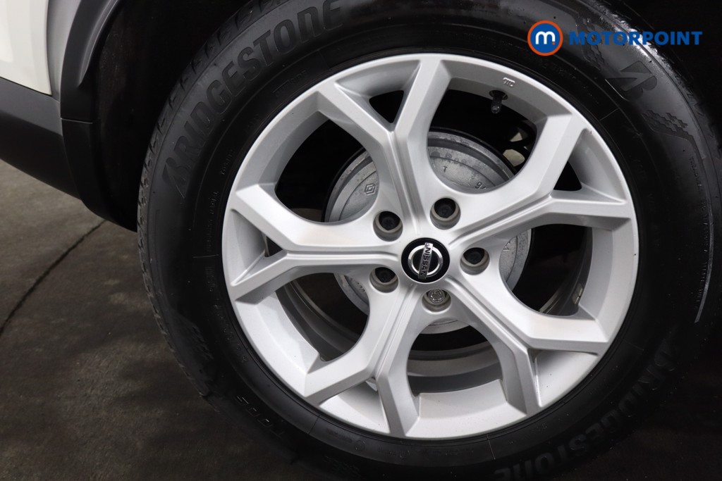 Nissan Juke Acenta Automatic Petrol SUV - Stock Number (1518208) - 16th supplementary image