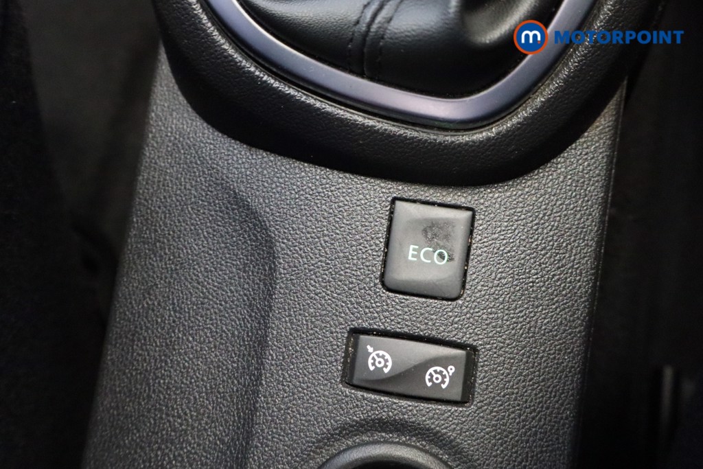 Renault Captur S Edition Manual Petrol SUV - Stock Number (1538120) - 13th supplementary image