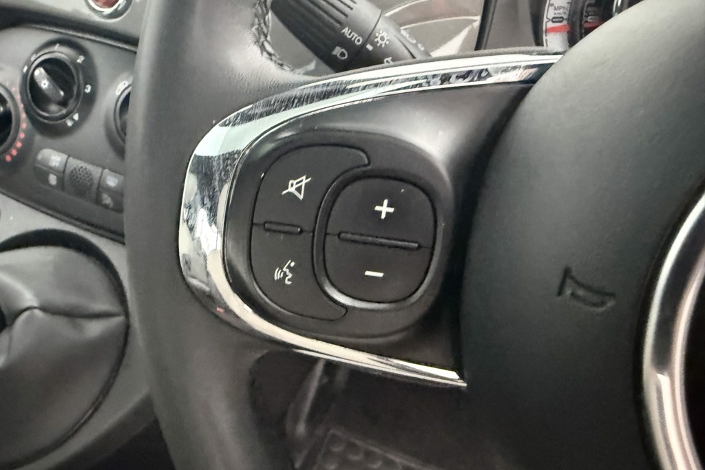 Fiat 500 Dolcevita Manual Petrol-Electric Hybrid Hatchback - Stock Number (1543098) - 3rd supplementary image