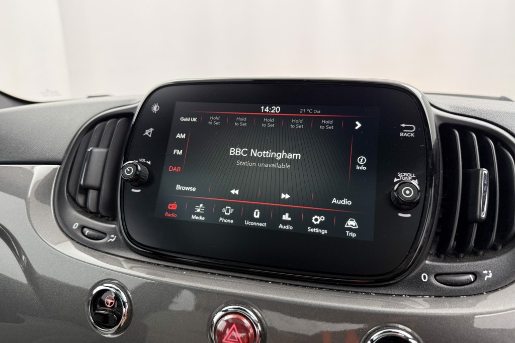 Fiat 500 Dolcevita Manual Petrol-Electric Hybrid Hatchback - Stock Number (1543098) - 7th supplementary image
