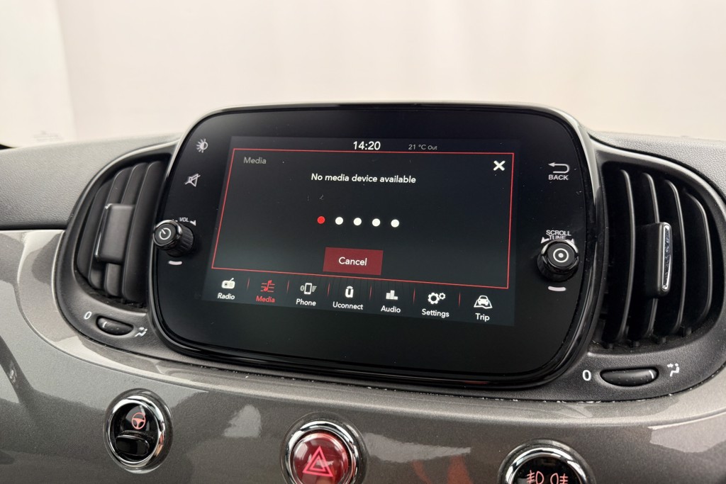 Fiat 500 Dolcevita Manual Petrol-Electric Hybrid Hatchback - Stock Number (1543098) - 8th supplementary image