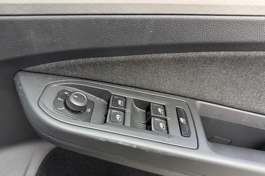 Volkswagen Golf Life Manual Petrol Hatchback - Stock Number (1543173) - 18th supplementary image