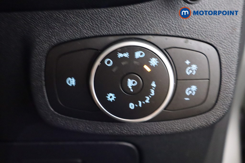 Ford Fiesta Trend Manual Petrol Hatchback - Stock Number (1546709) - 7th supplementary image