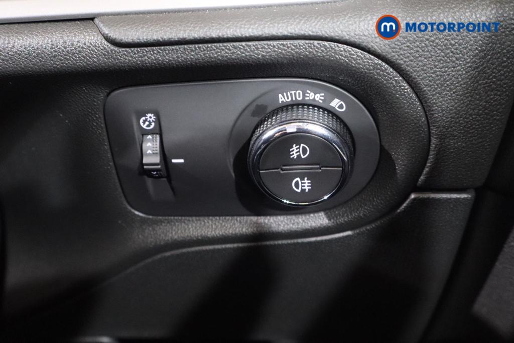 Vauxhall Grandland Ultimate Manual Petrol SUV - Stock Number (1547883) - 12th supplementary image