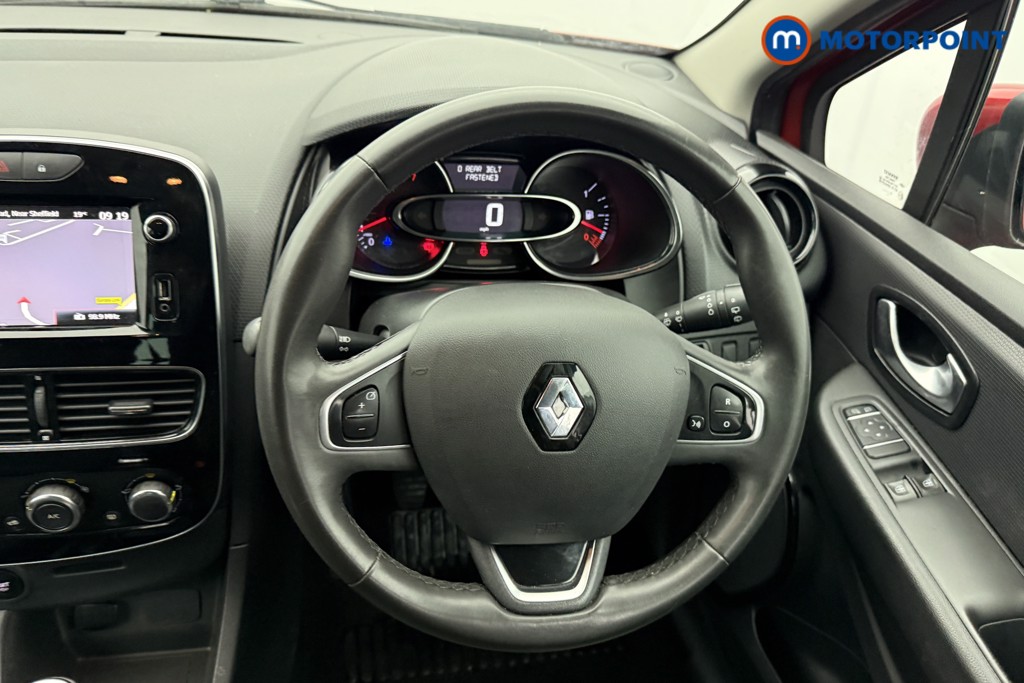 Renault Clio Iconic Manual Petrol Hatchback - Stock Number (1548336) - 2nd supplementary image