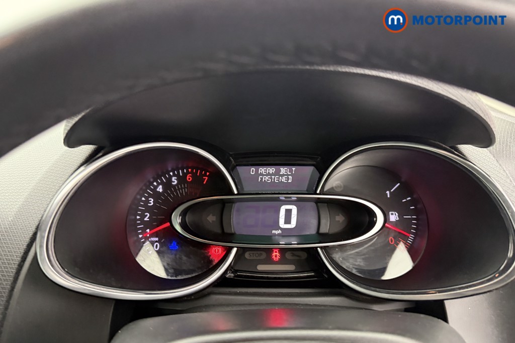 Renault Clio Iconic Manual Petrol Hatchback - Stock Number (1548336) - 4th supplementary image