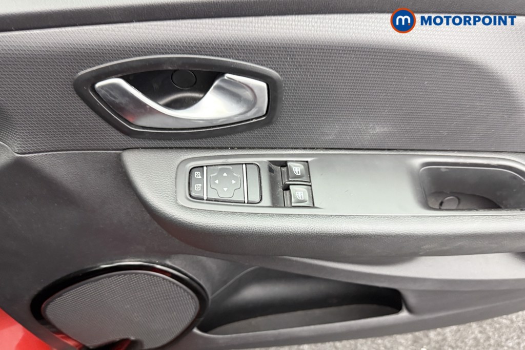 Renault Clio Iconic Manual Petrol Hatchback - Stock Number (1548336) - 15th supplementary image