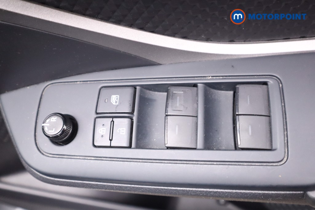 Toyota C-Hr Icon Automatic Petrol-Electric Hybrid SUV - Stock Number (1549288) - 5th supplementary image