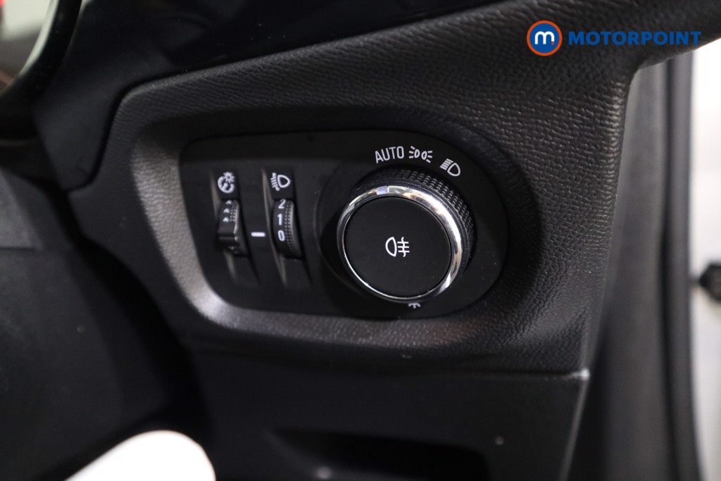 Vauxhall Corsa Design Manual Petrol Hatchback - Stock Number (1549440) - 9th supplementary image