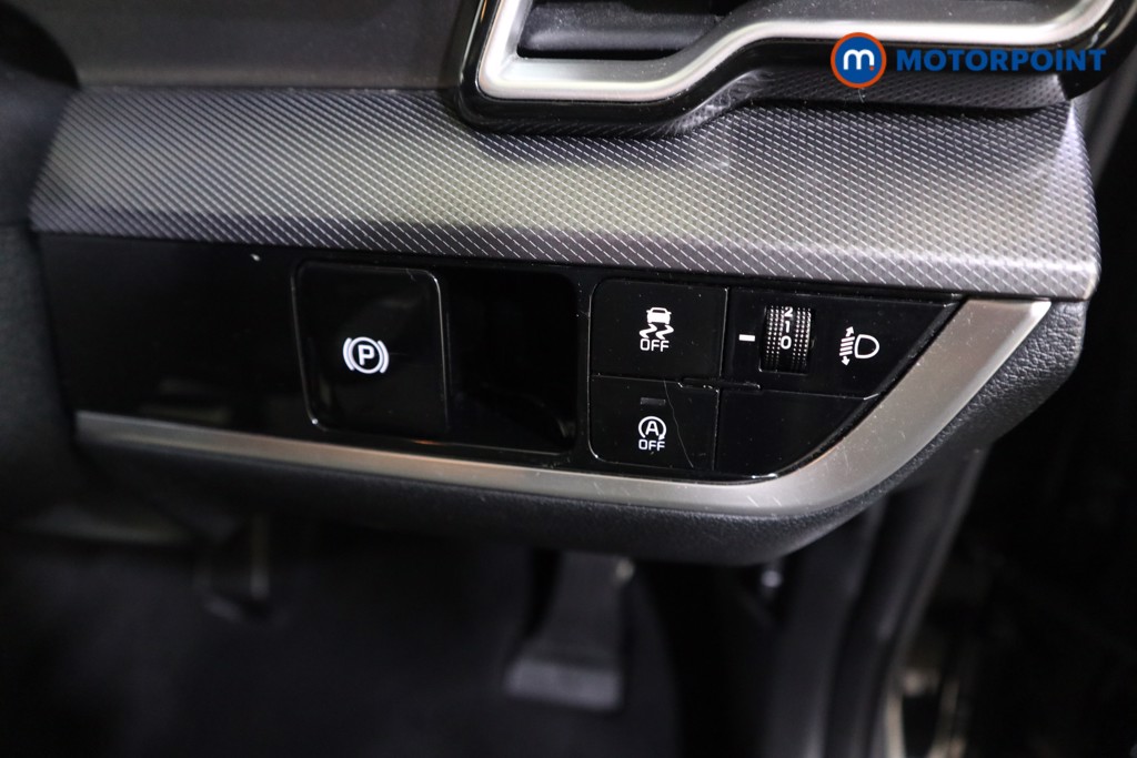 KIA Sportage Launch Edition Manual Petrol SUV - Stock Number (1550251) - 9th supplementary image