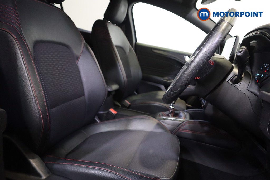 Ford Focus St-Line X Manual Diesel Hatchback - Stock Number (1550526) - 6th supplementary image