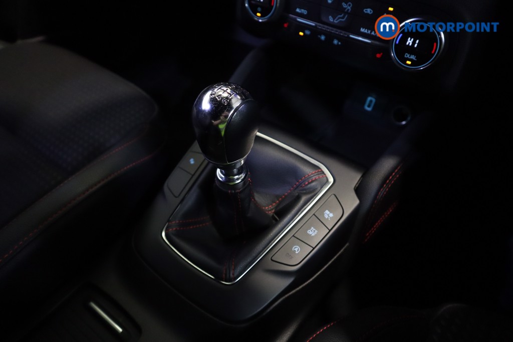Ford Focus St-Line X Manual Diesel Hatchback - Stock Number (1550526) - 19th supplementary image