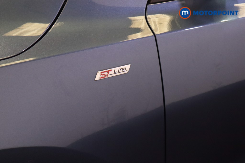 Ford Focus St-Line X Manual Diesel Hatchback - Stock Number (1550526) - 37th supplementary image