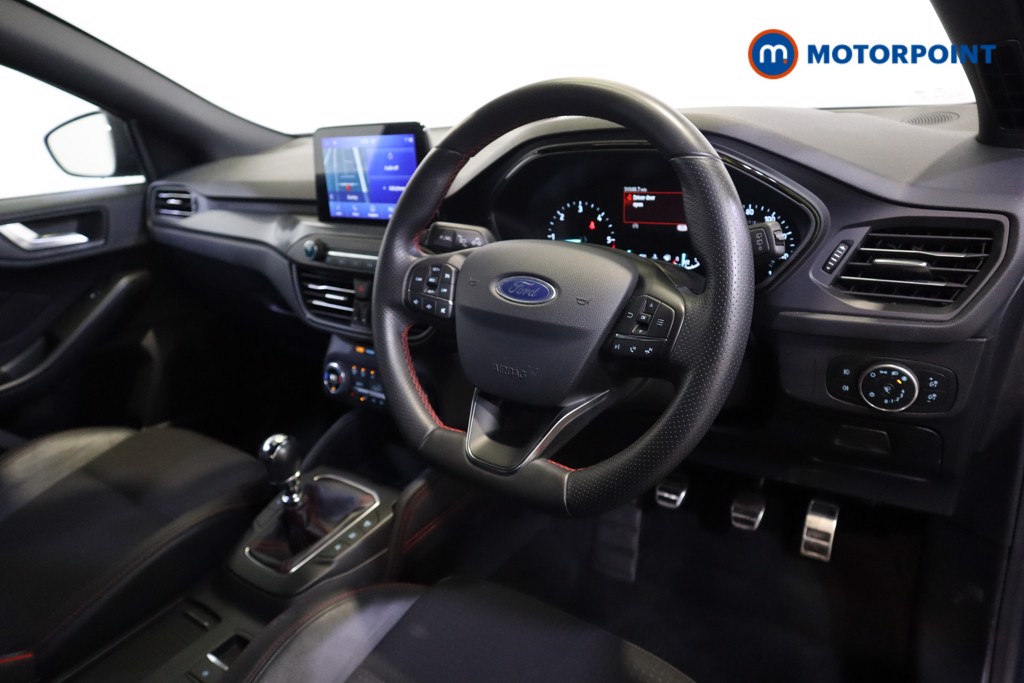 Ford Focus St-Line X Manual Diesel Hatchback - Stock Number (1550526) - 1st supplementary image
